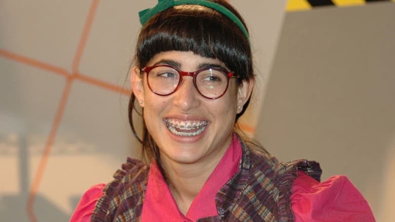 Bela, a Feia